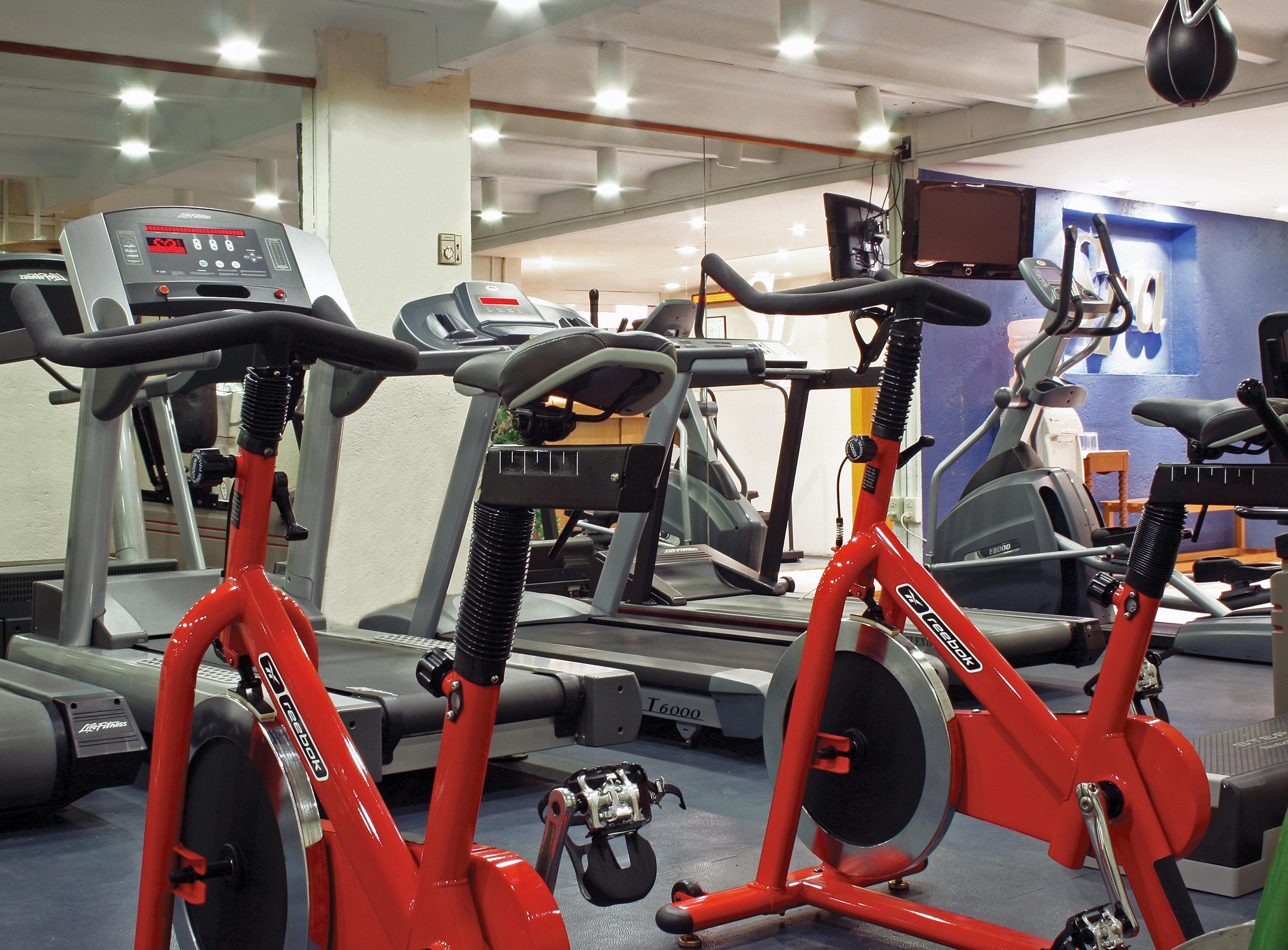 Hotel Geneve Cd De Mexico Εξωτερικό φωτογραφία A typical gym