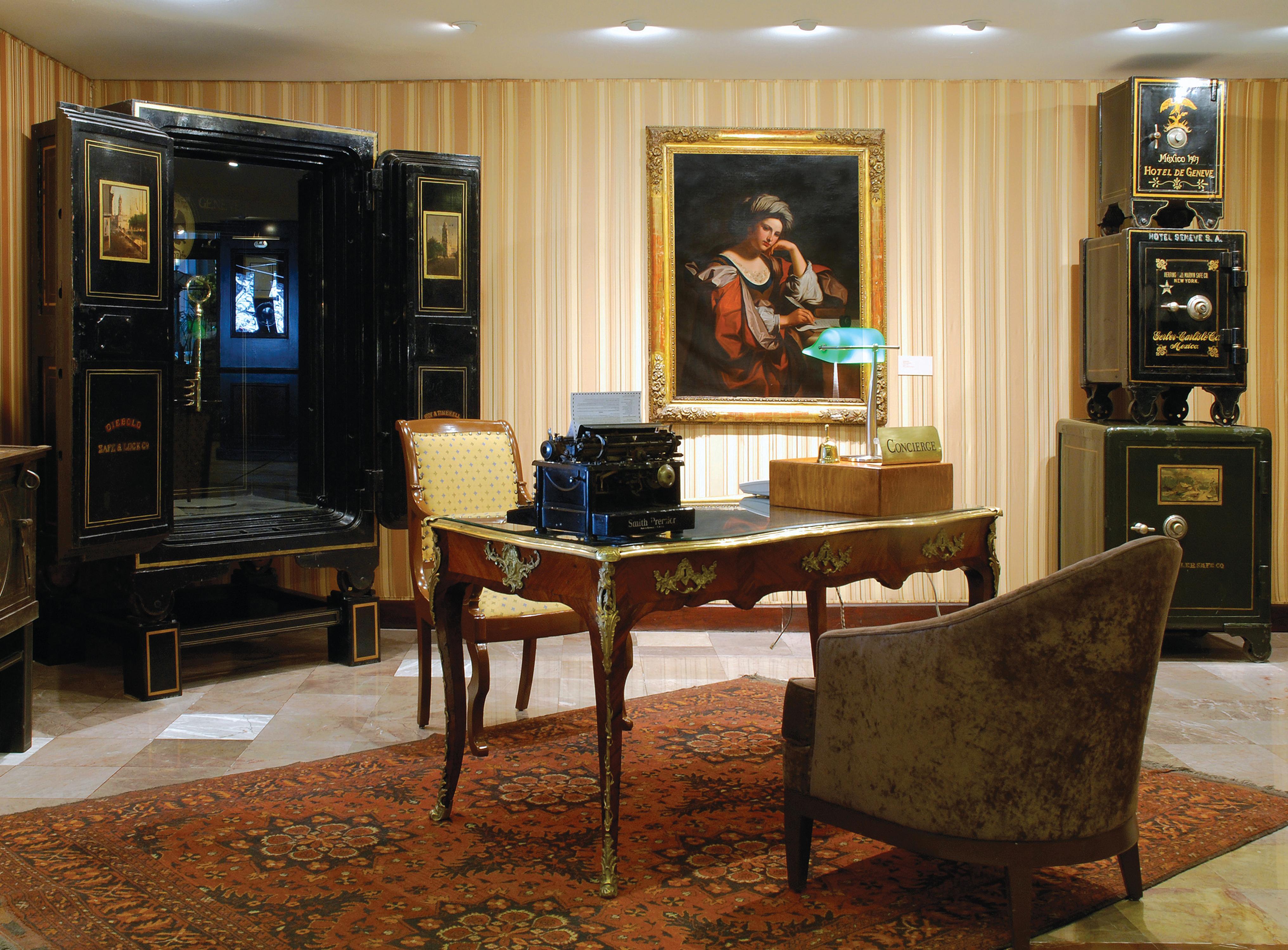 Hotel Geneve Cd De Mexico Εξωτερικό φωτογραφία The study of the 10th Duke of Grafton