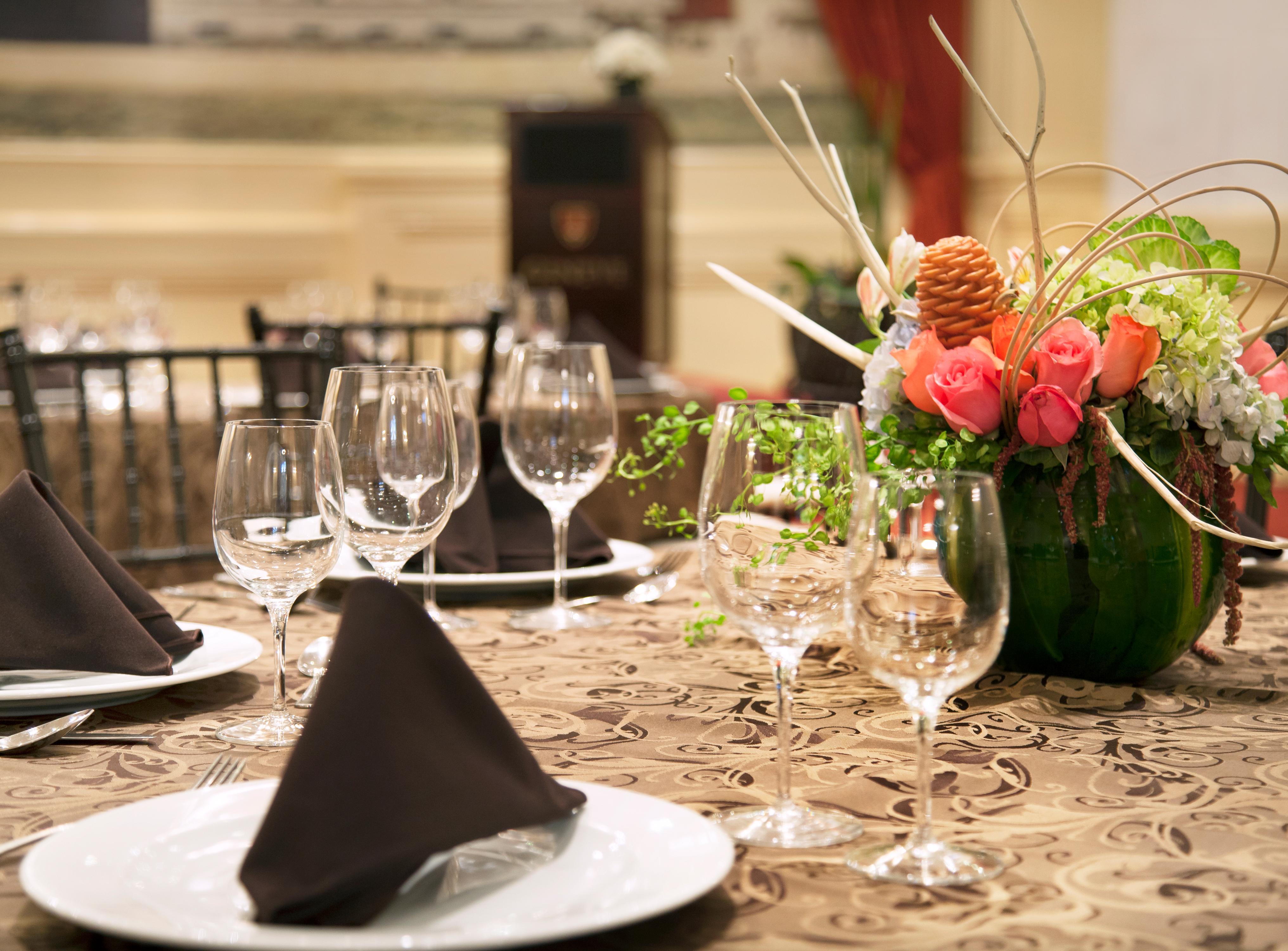 Hotel Geneve Cd De Mexico Εξωτερικό φωτογραφία A table set for a formal dinner